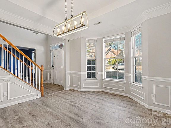4th image of 10317 Stoneykirk Ln #64