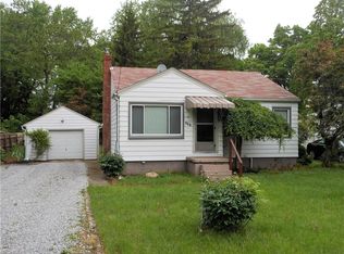 927 State Mill Rd, Akron, OH 44319