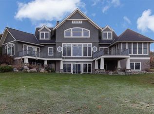 1165 Grand Rdg, Petoskey, MI 49770