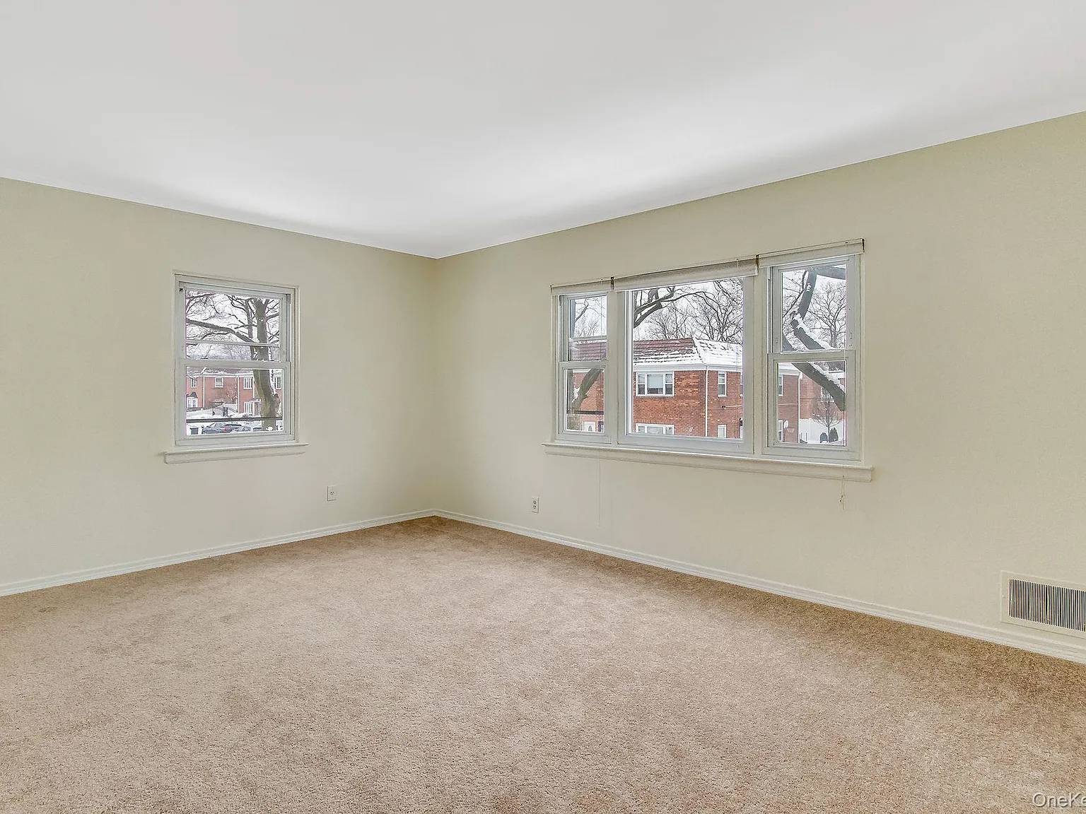 2 bed, 1.0 bath, 900 sqft, $2,500 — Photo 1
