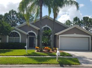 18531 Kingbird Dr, Lutz, FL 33558