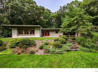 7 Powder Horn Hill Rd, Wilton, CT 06897