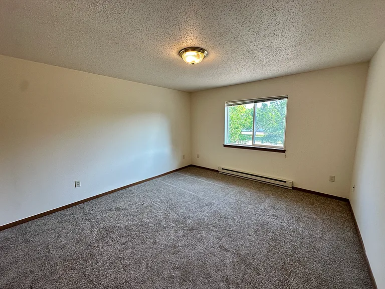 714 Bruce Ct #9 — Photo 17