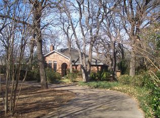 3205 Curry Rd, Arlington, TX 76001