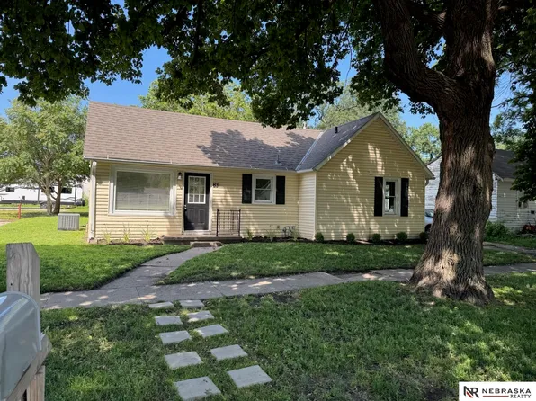 83 S Clarkson St, Fremont, NE 68025