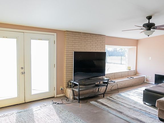 4th image of 1872 S Concho Dr