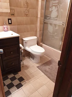 Rented by Aamen Realty | media 16