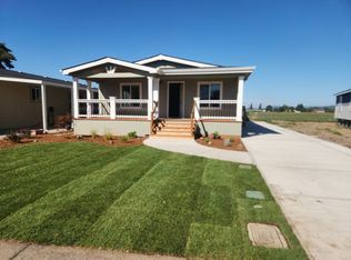 4155 Three Lane UNIT 127, McMinnville, OR 97127