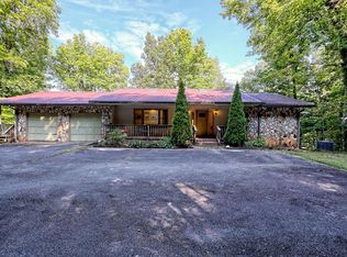 466 Ivy Log Crk, Young Harris, GA 30582