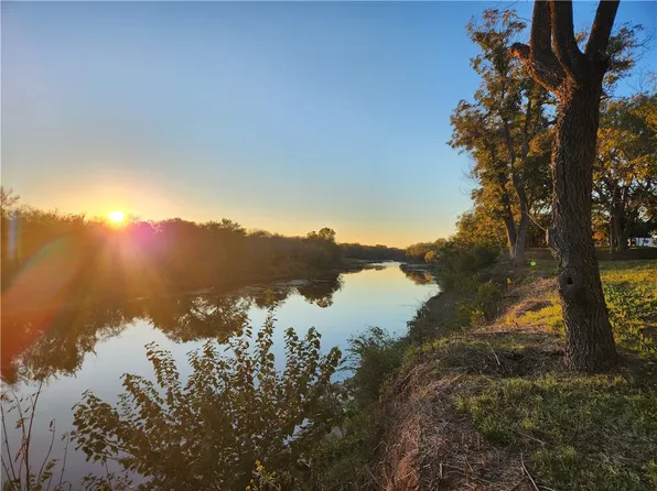 1224 Brazos Loop, Waco, TX 76705