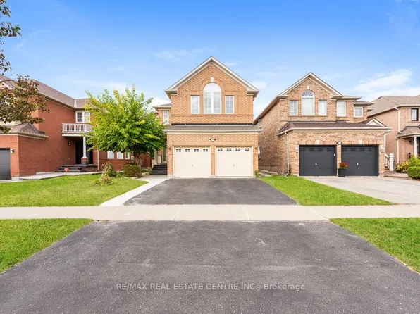 3696 Waterfall Cres, Mississauga, ON L5N 8G8
