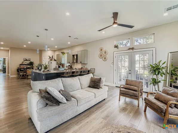 149 Arosa Dr, Elgin, TX 78621