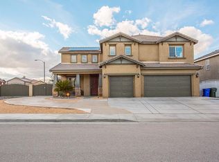 13742 Camino Cinco St, Victorville, CA 92392