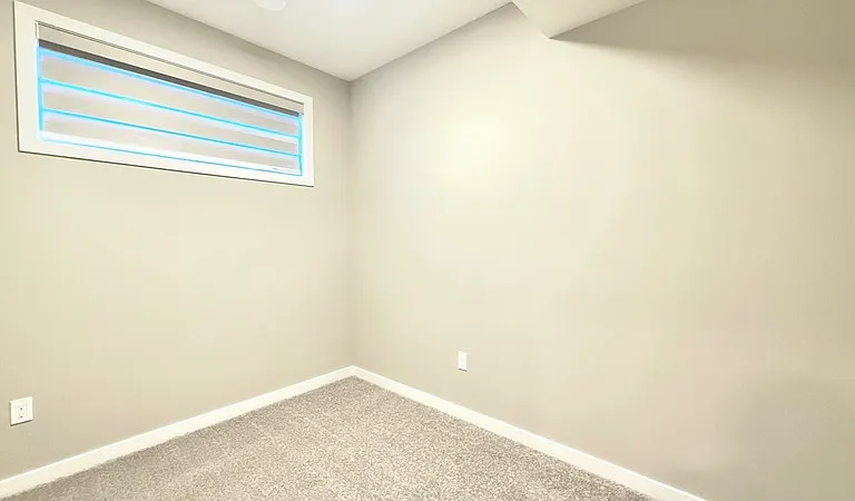 482 Edgemont Dr NW #BASEMENT — Photo 12
