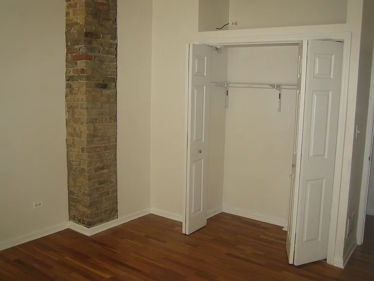1227 N Bosworth Ave — Photo 7