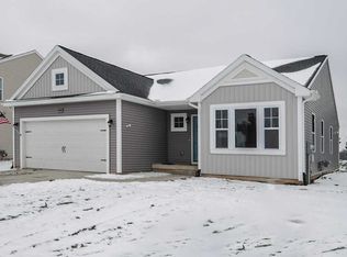 1509 Harper Grove Ln, Vicksburg, MI 49097