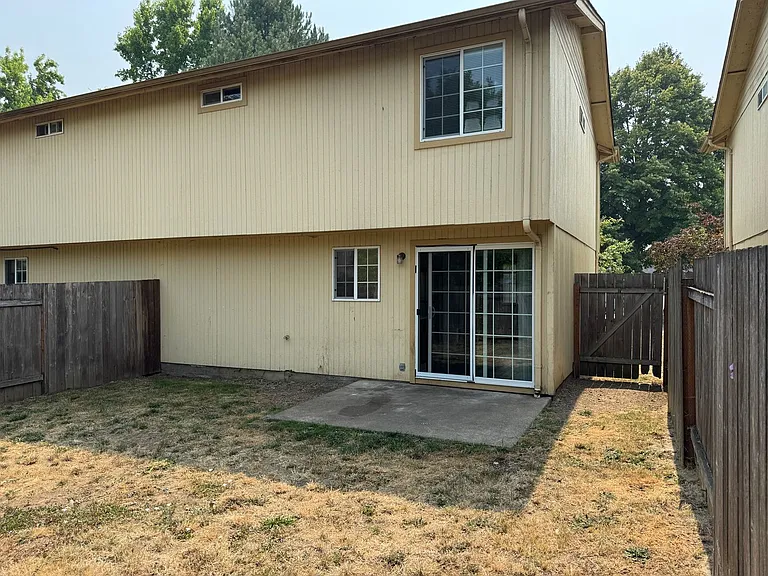 117 Lea Ave — Photo 13