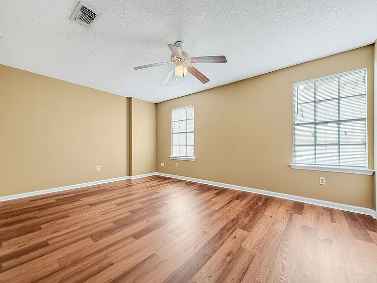 5149 Basinview Dr — Photo 13
