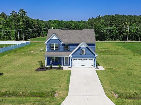 2nd image of 204 Ayla Court