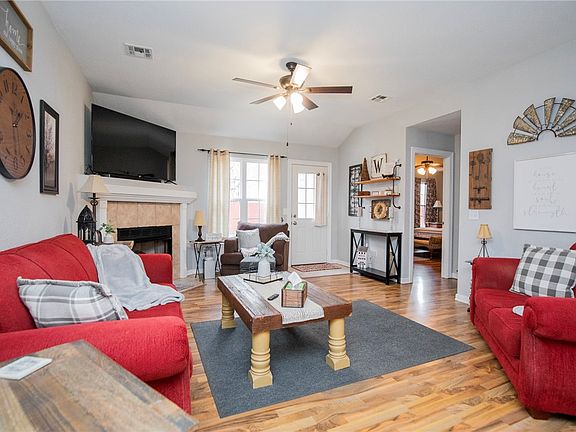 4th image of 431 Steepro Dr