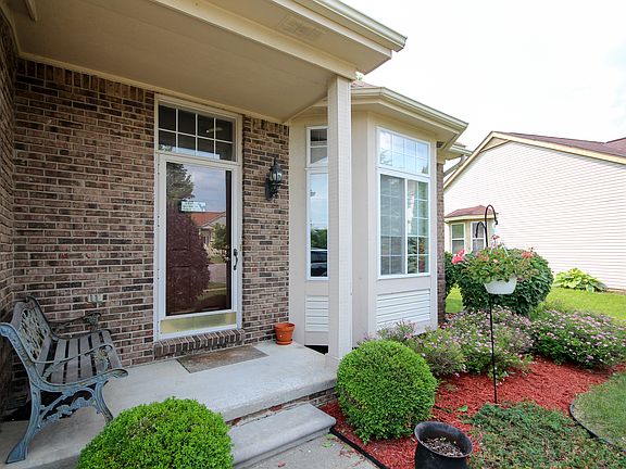 2nd image of 6688 Summerdale Ct W