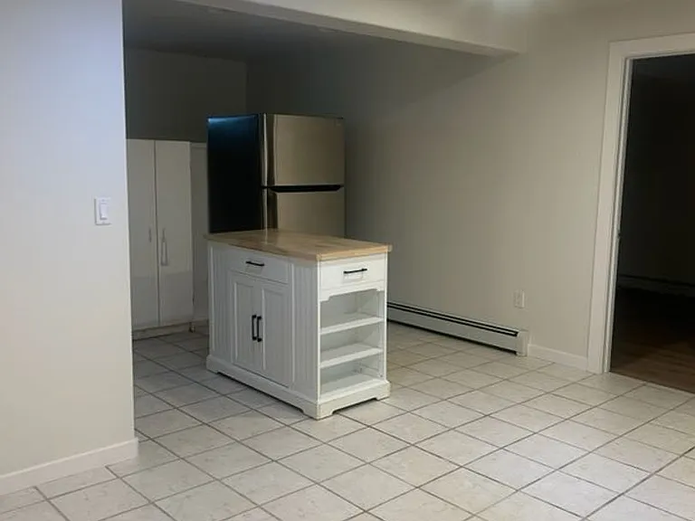 702 Bennett Ave — Photo 11