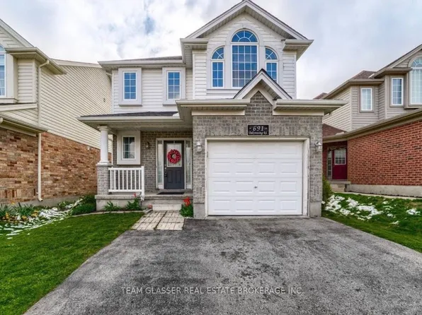 691 Oakcrossing Rd, London, ON N6H 5V7