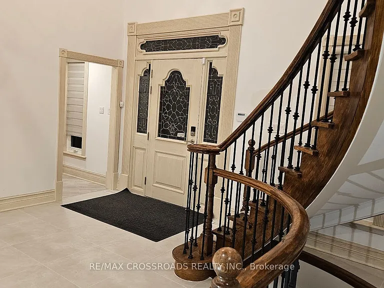200 The Bridle Path — Photo 5
