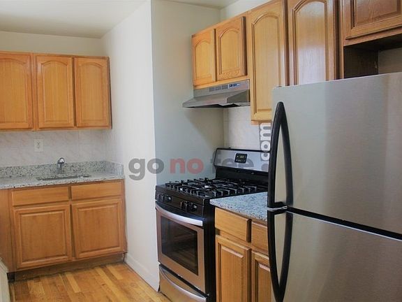 2nd image of 350 W 110th St APT 1E