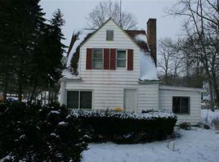 20275 Johnson Rd, South Bend, IN 46614