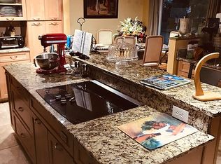 2305 NE Highland St, Portland, OR 97211