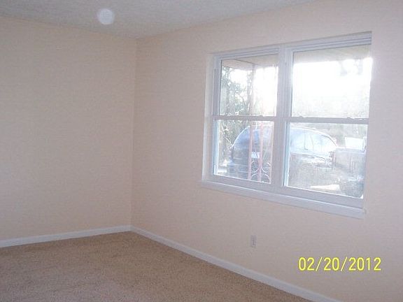 2nd image of 1905 Seaborn Dr