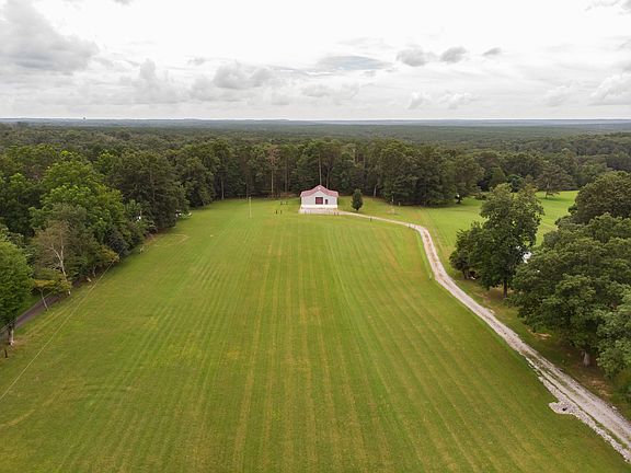 3rd image of 305 Old Highway 56