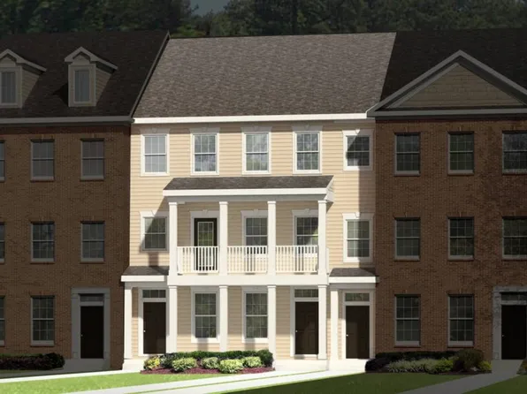 303 Waterside Dr, Hampton, VA 23666