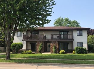 808 W 20th Ave APT A, Oshkosh, WI 54902