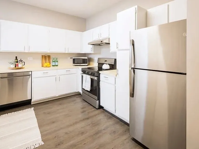 Hanover Place, 55+ — Photo 11