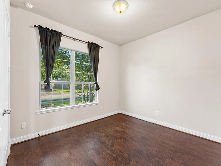 9615 Eden Ridge Ln — Photo 6