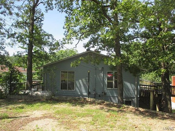 2nd image of 60 N Lake Dr