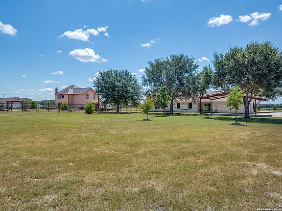 4th image of 1411 County Road 320