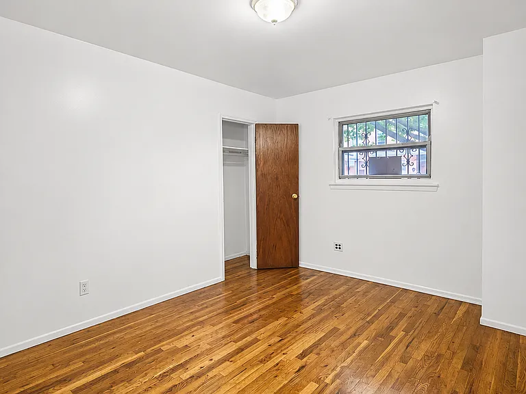 24-15 36th St #1A — Photo 8