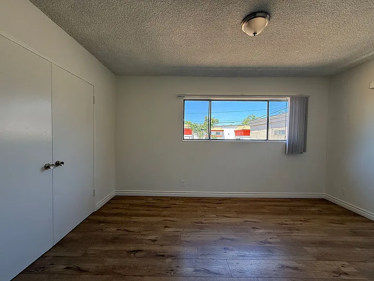 GD T 15150 Roscoe — Photo 12