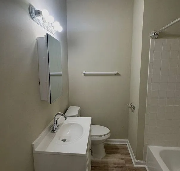 1410 Madison Ave #2 — Photo 6