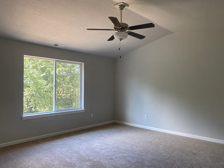 7261 SE Berg Dr — Photo 15