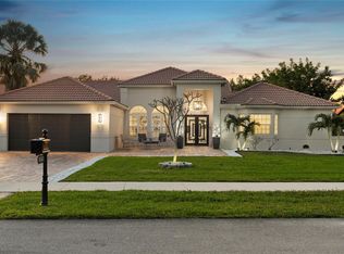 9561 Hollyhock Ct, Davie, FL 33328
