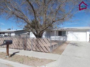 2119 Lester Ave, Las Cruces, NM 88001