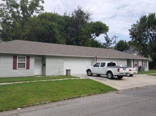 513 W 2nd St APT B, Pittsburg, KS 66762