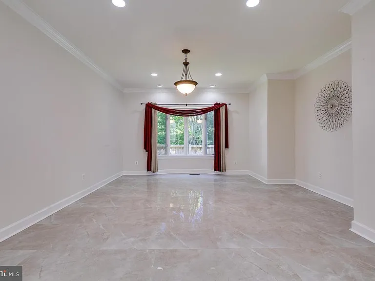 1489 Broadstone Pl — Photo 6