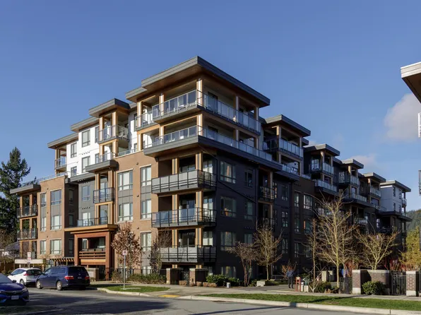 721 Anskar Ct #216, Coquitlam, BC V3J 4J2