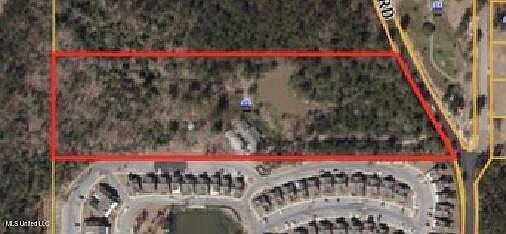 2nd image of 914 Beverly Hills Rd