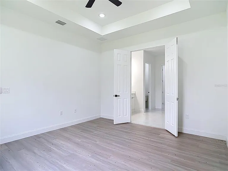 275 Lecturn St — Photo 42